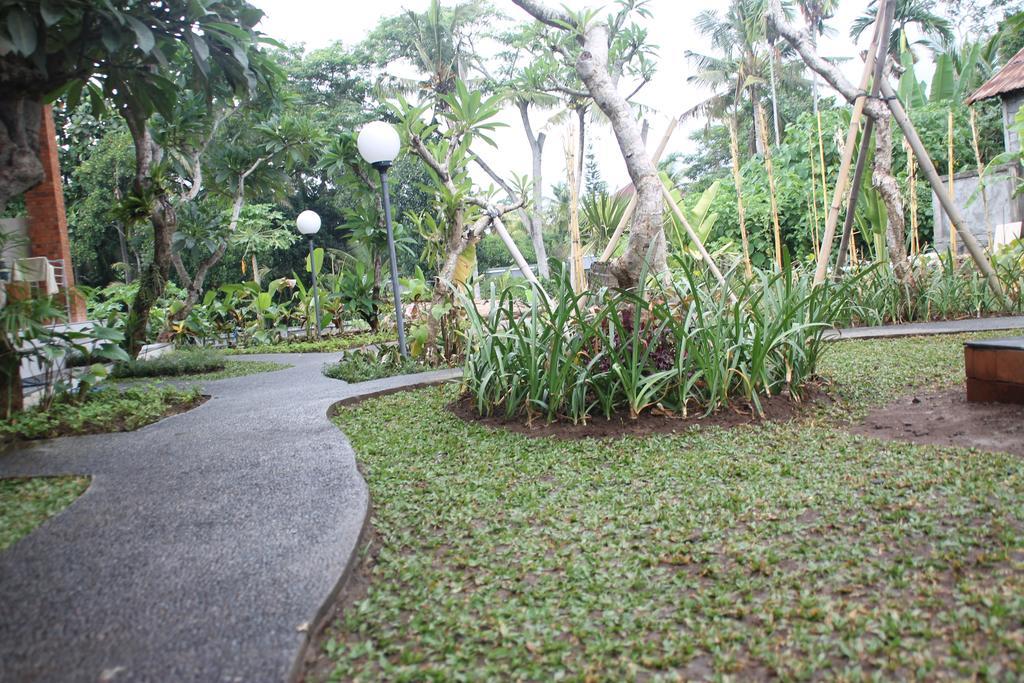Ayu Bungalow 2 Ubud Exterior foto