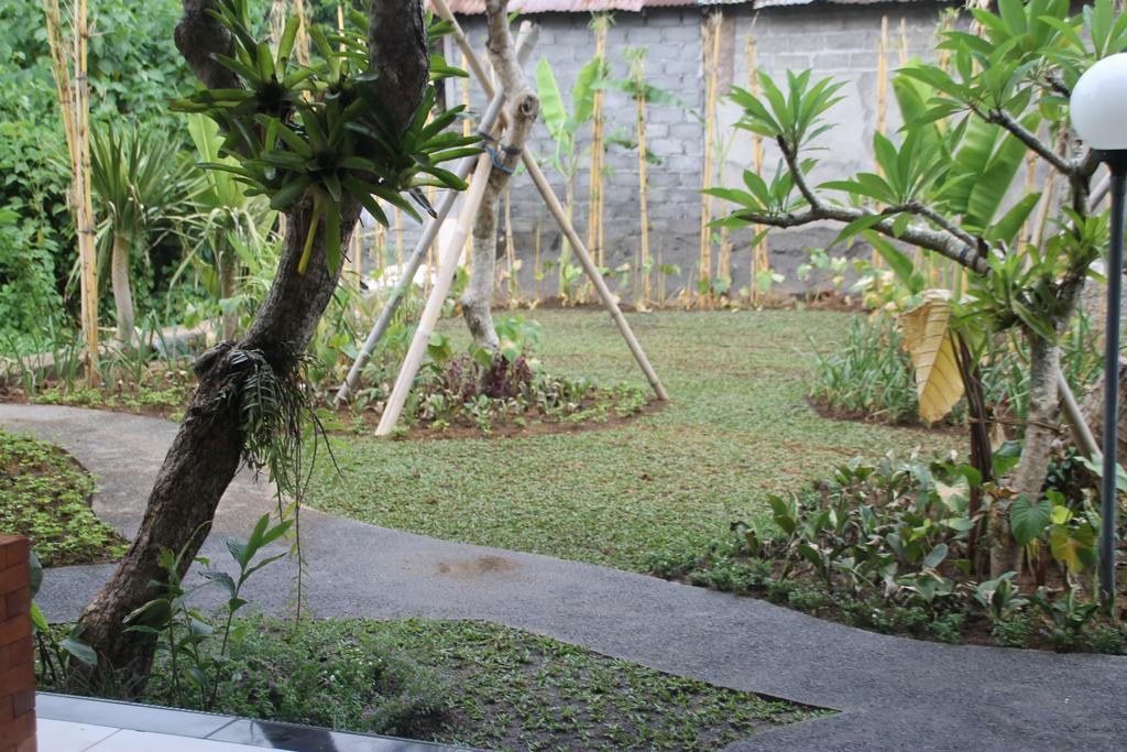 Ayu Bungalow 2 Ubud Exterior foto
